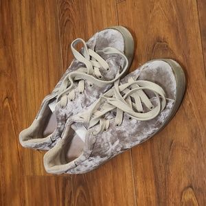 Rag and Bone RB1 Low-Top Velvet Low-Top Sneakers 39.